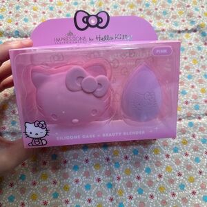 Hello Kitty Pink Silicone Case with Purple Beauty Blender